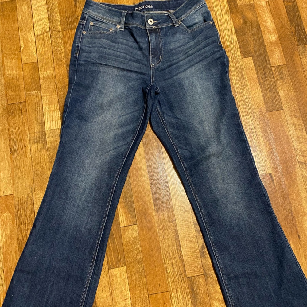 Brand new without tags! Maurices women’s bootcut jeans. Size 14 short.